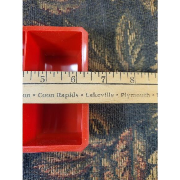 Houdini Red Square Ice Cube Tray - Picture 5 of 8